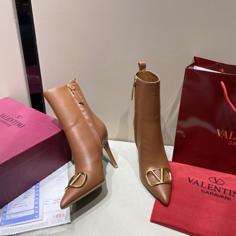 Va1e*ntin0 boots